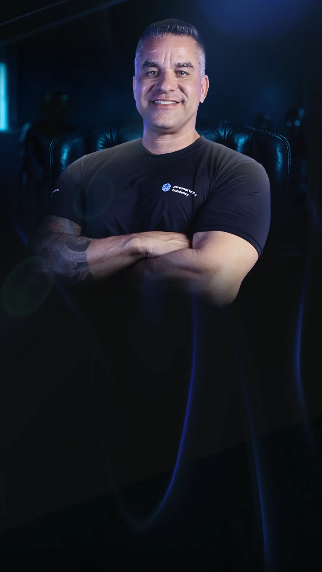 Background da landing page da Pós-graduação em Musculação e Periodização Avançada - Personal Trainer Academy